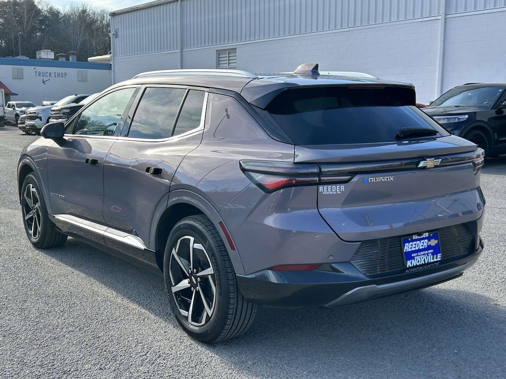 Used 2025 Chevrolet Equinox EV LT SUV