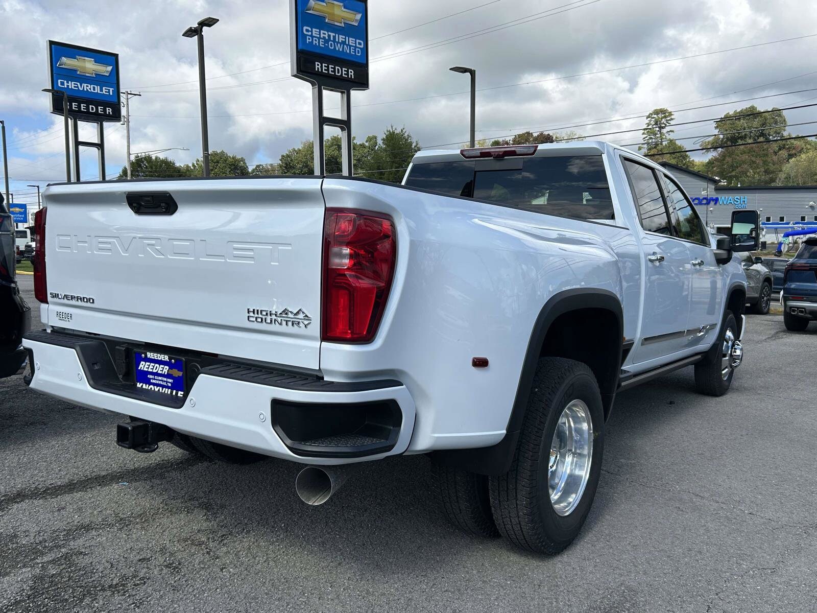 2026 Chevrolet Silverado 3500HD High Country photo 3