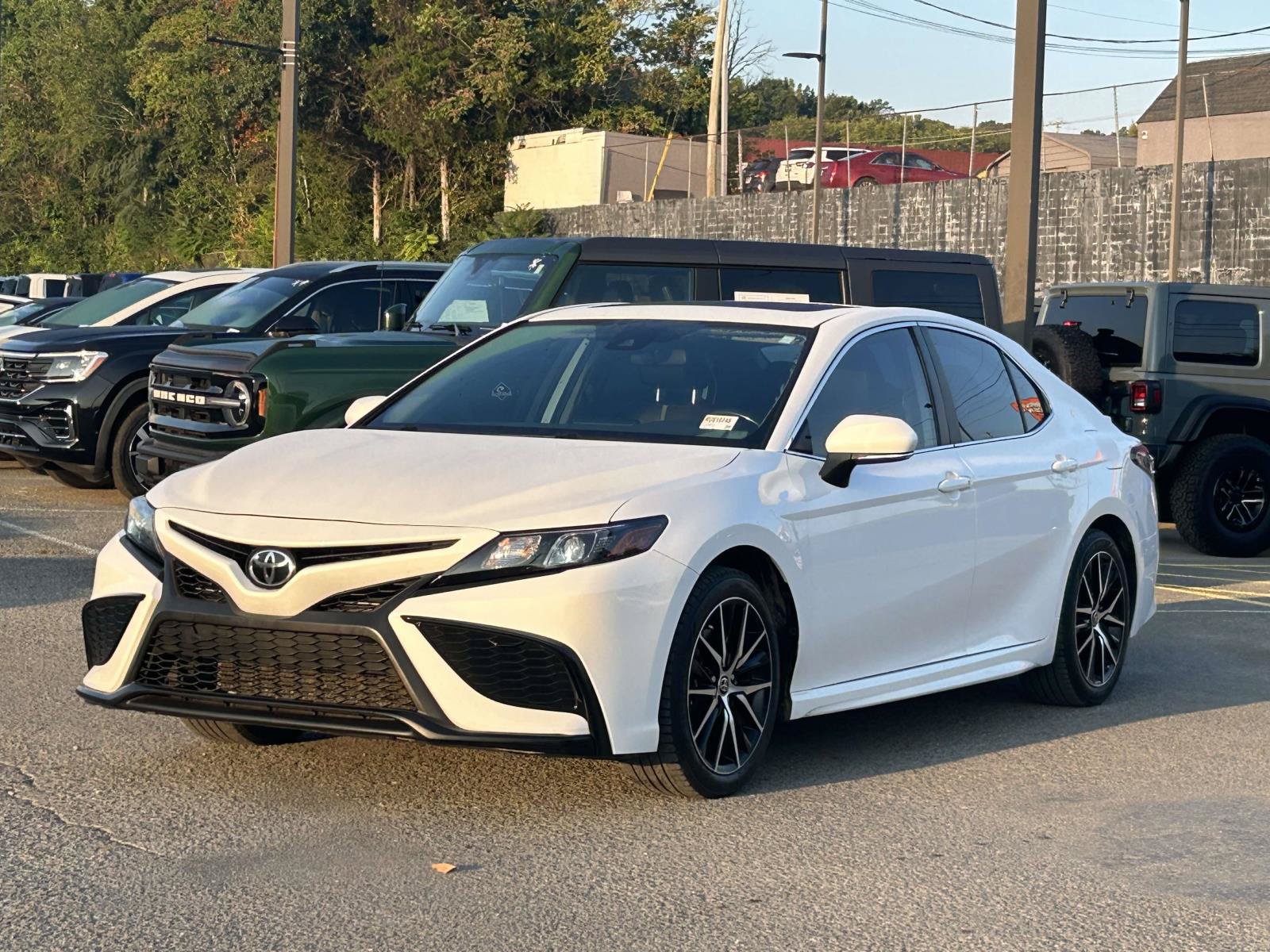 Used 2022 Toyota Camry SE Sedan
