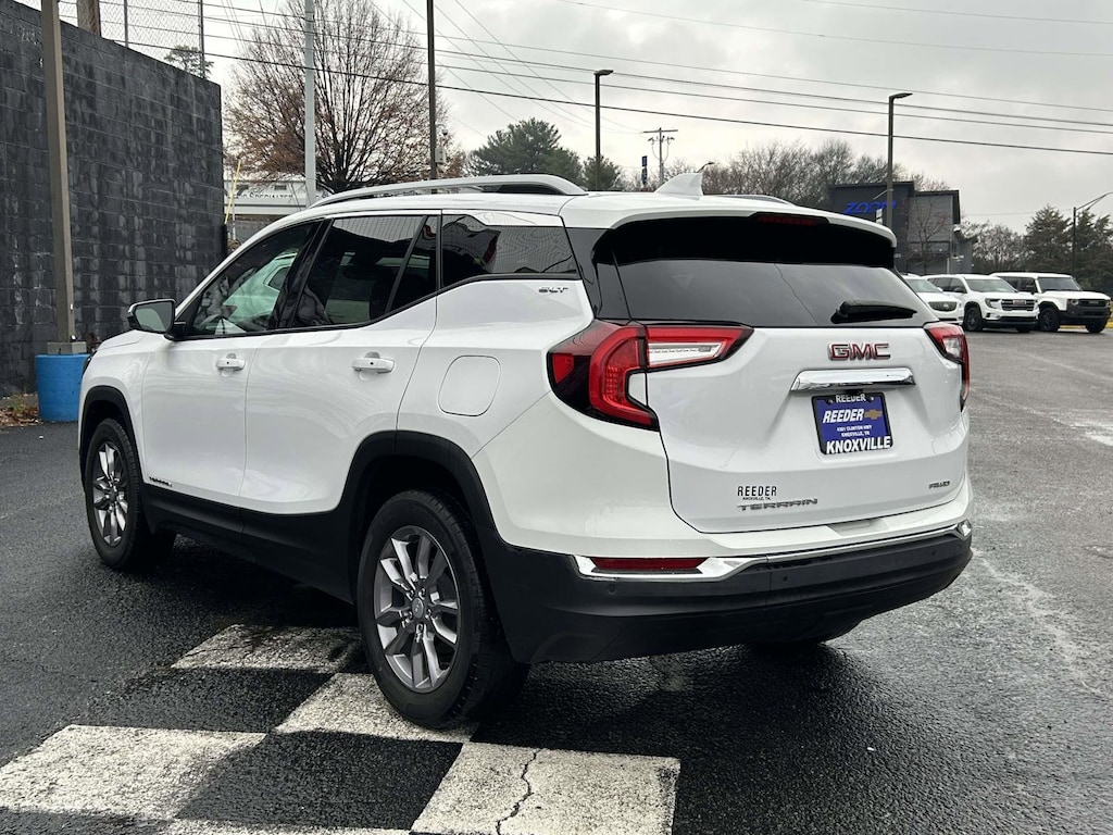 Used 2023 GMC Terrain SLT SUV