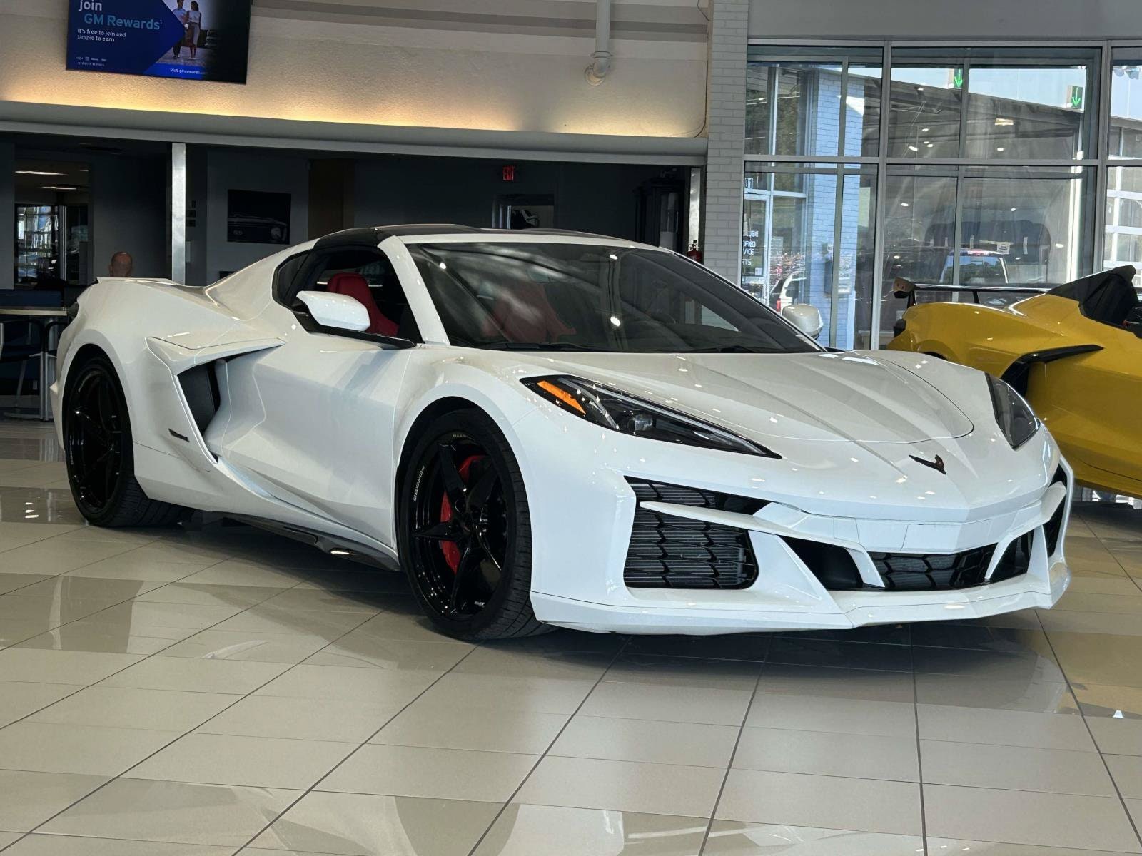 Used 2025 Chevrolet Corvette E-Ray 1LZ