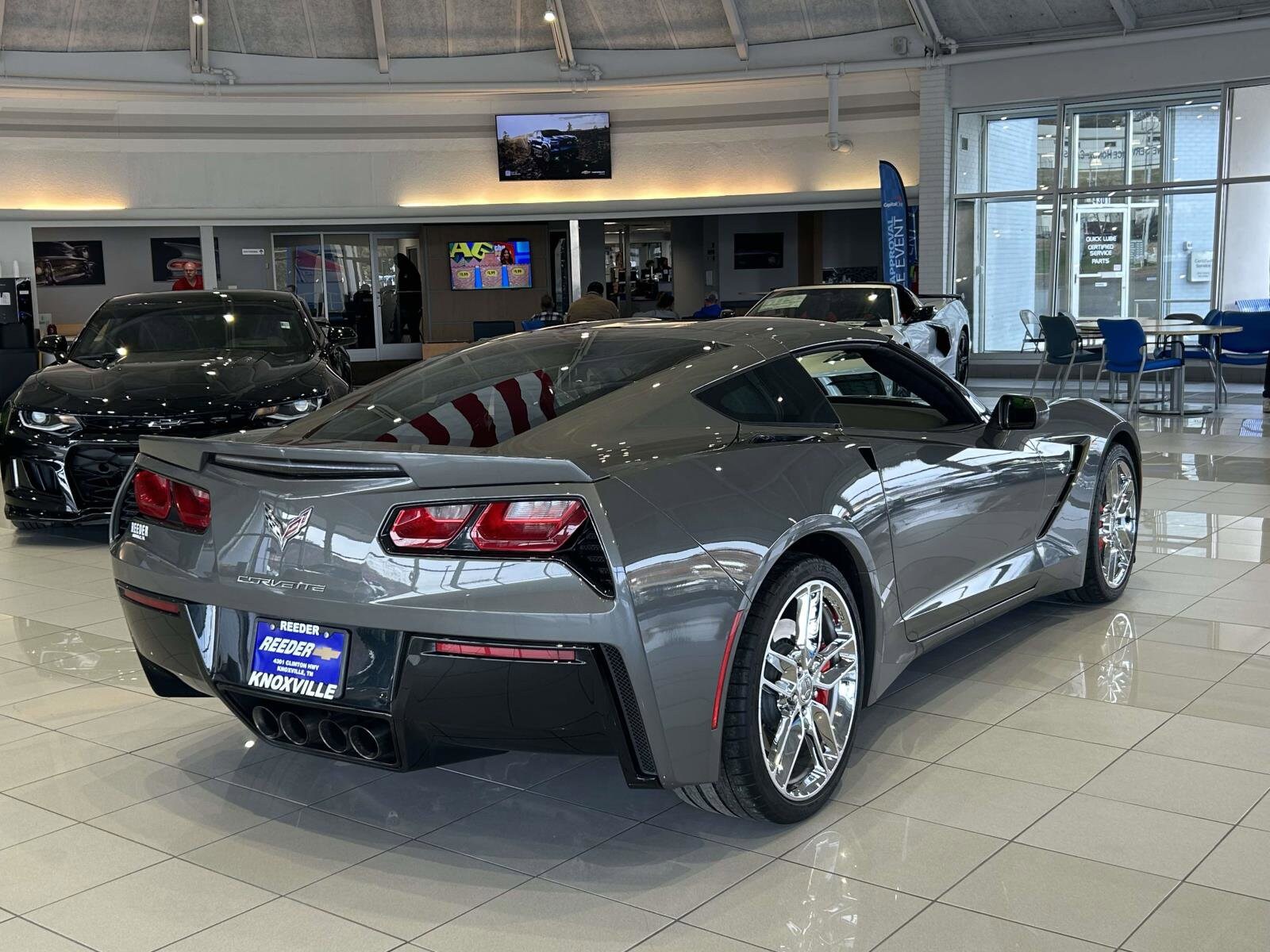 2015 Chevrolet Corvette Stingray 2LT photo 3