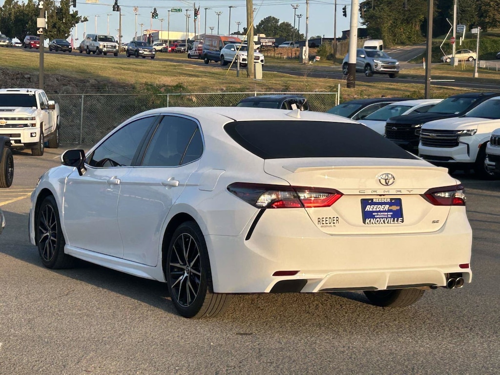 Used 2022 Toyota Camry SE Sedan