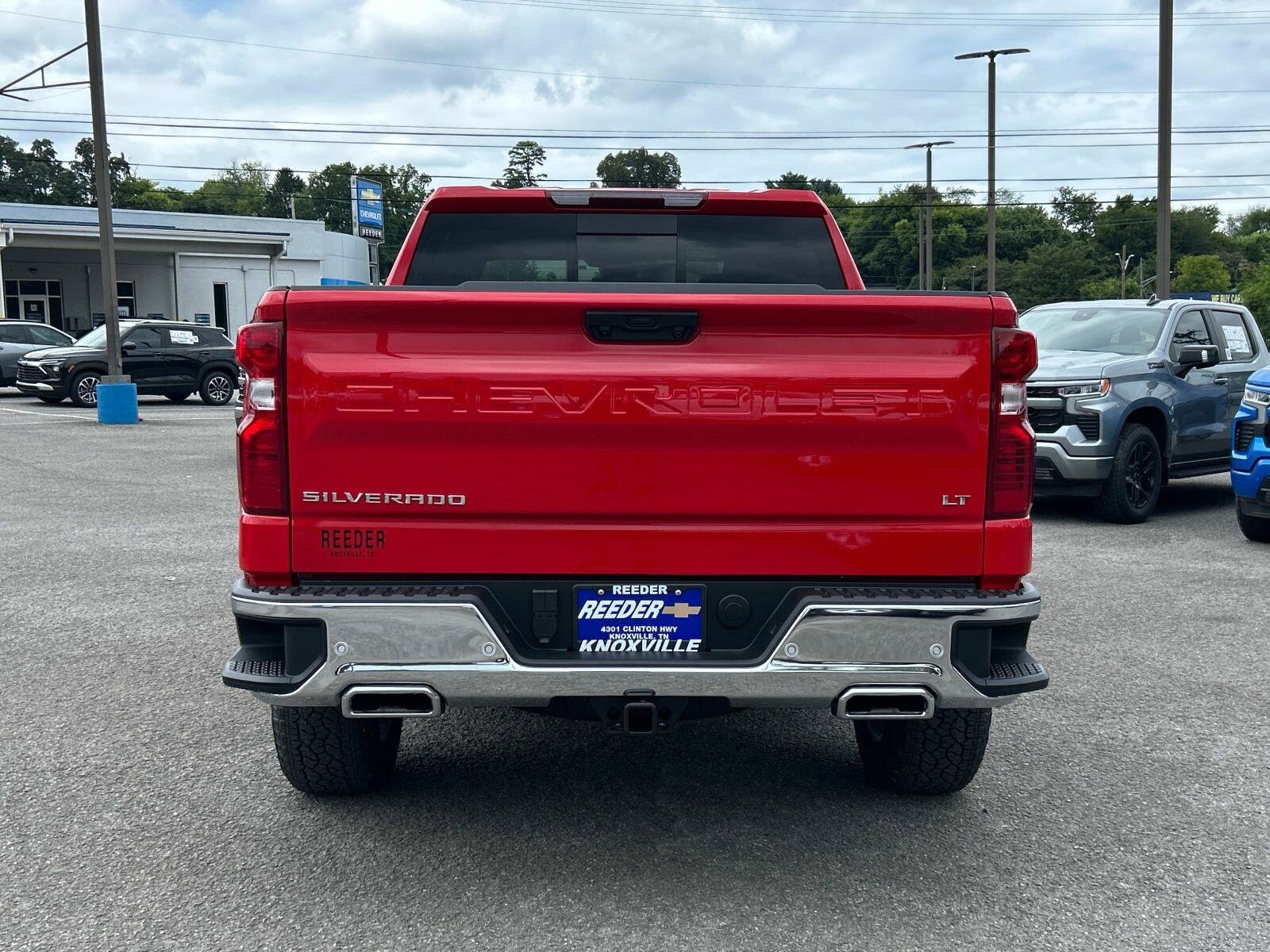 2026 Chevrolet Silverado 1500 LT photo 4