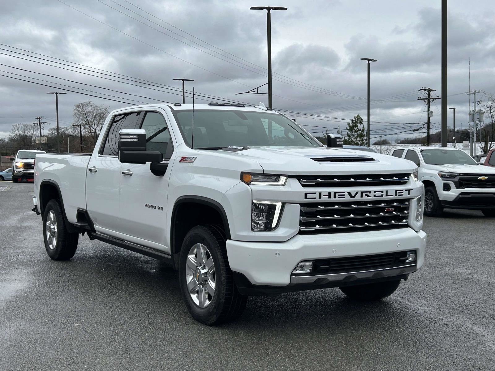 2023 Chevrolet Silverado 3500HD LTZ's photo