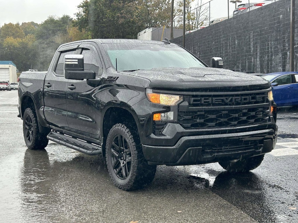 Used 2022 Chevrolet Silverado 1500 Custom Trail Boss Truck Crew Cab
