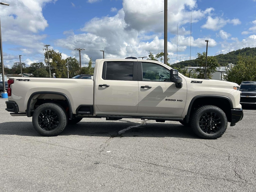 New 2026 Chevrolet Silverado 2500 HD Custom Truck