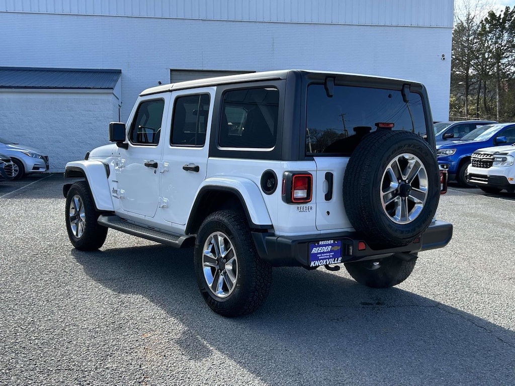 Used 2018 Jeep Wrangler Unlimited Sahara SUV