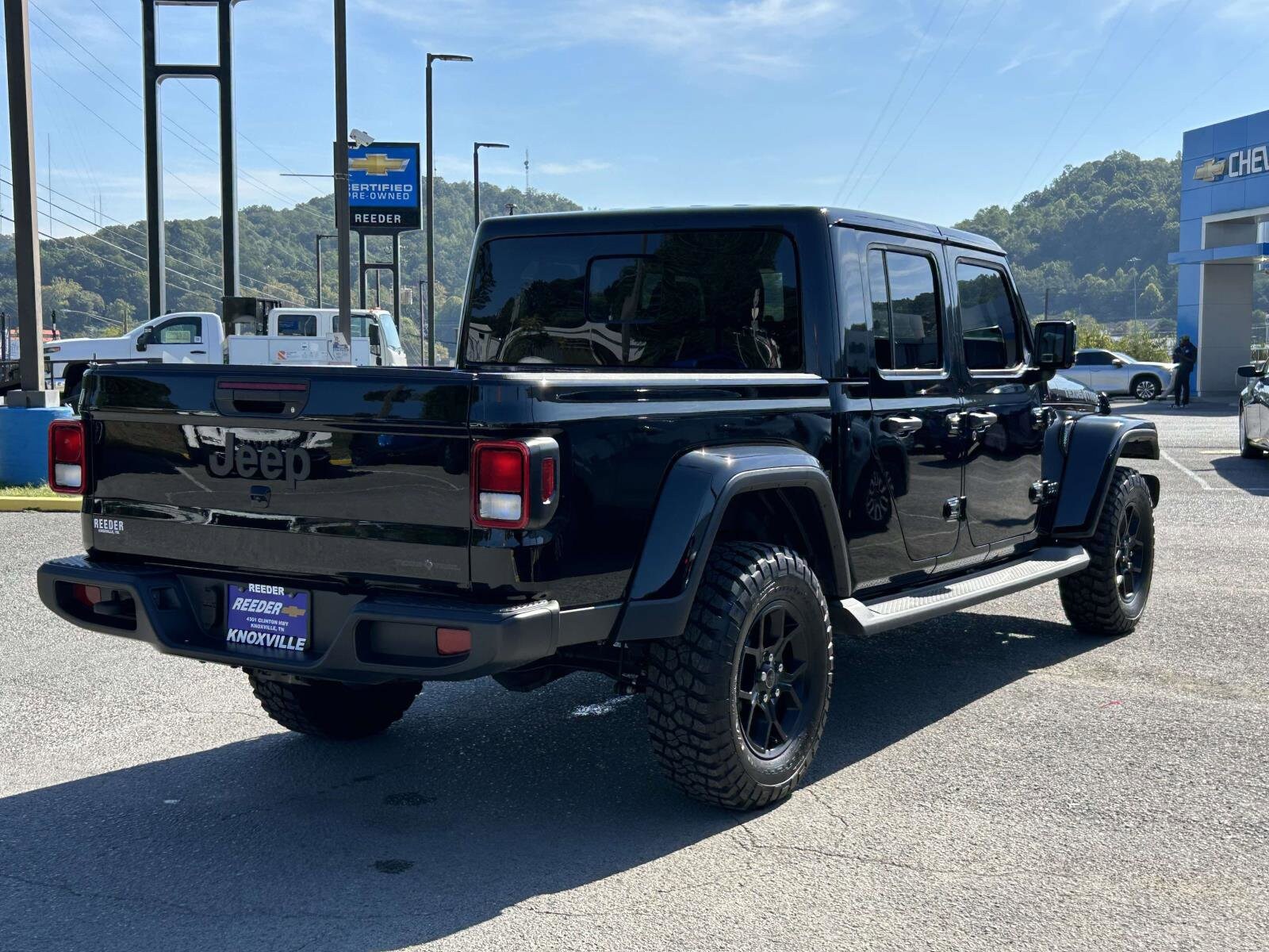 2025 Jeep Gladiator Texas Trail photo 3
