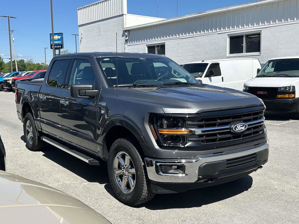 Used 2025 Ford F-150 XLT Truck SuperCrew Cab