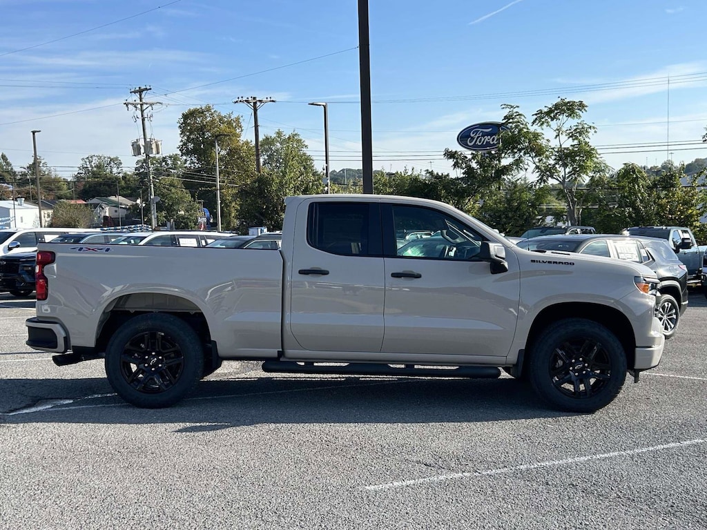 New 2026 Chevrolet Silverado 1500 Custom Truck