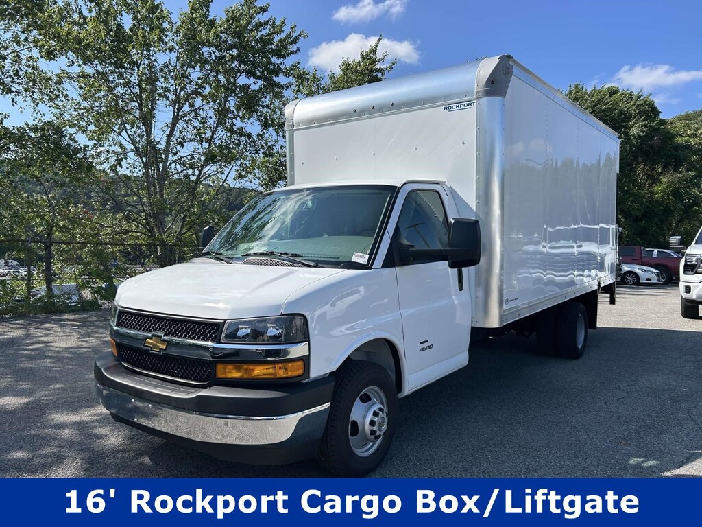 New 2026 Chevrolet Express Cutaway 4500 2WT Cutaway Van