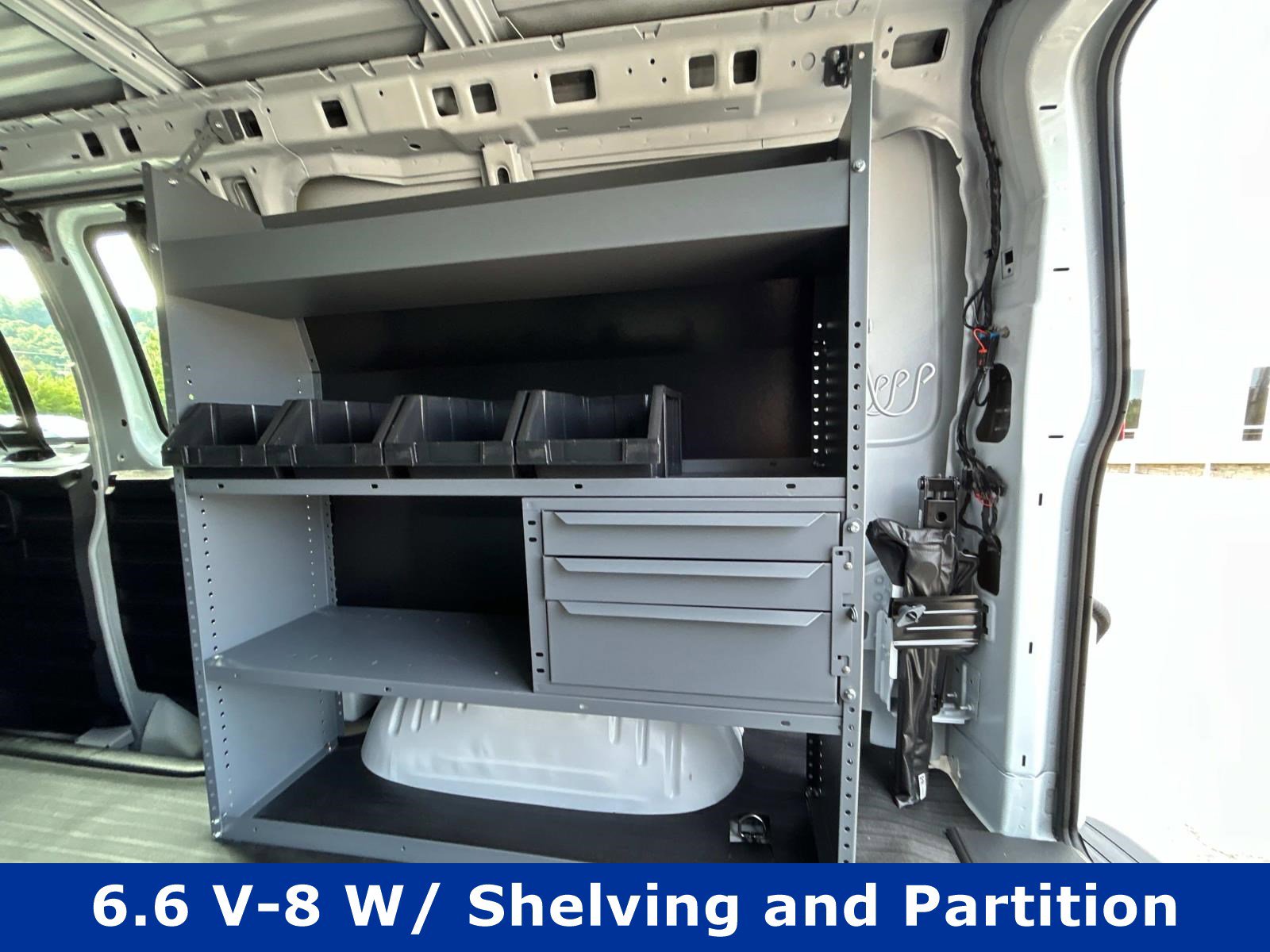 2025 Chevrolet Express Cargo Work Van - Photo 13