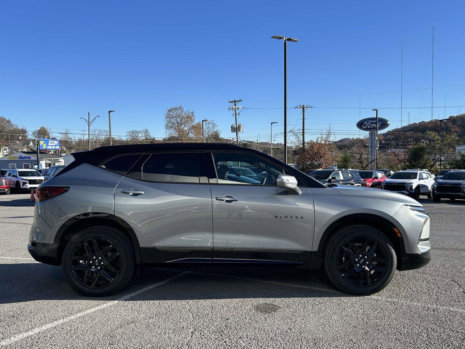 2026 Chevrolet Blazer RS photo 2