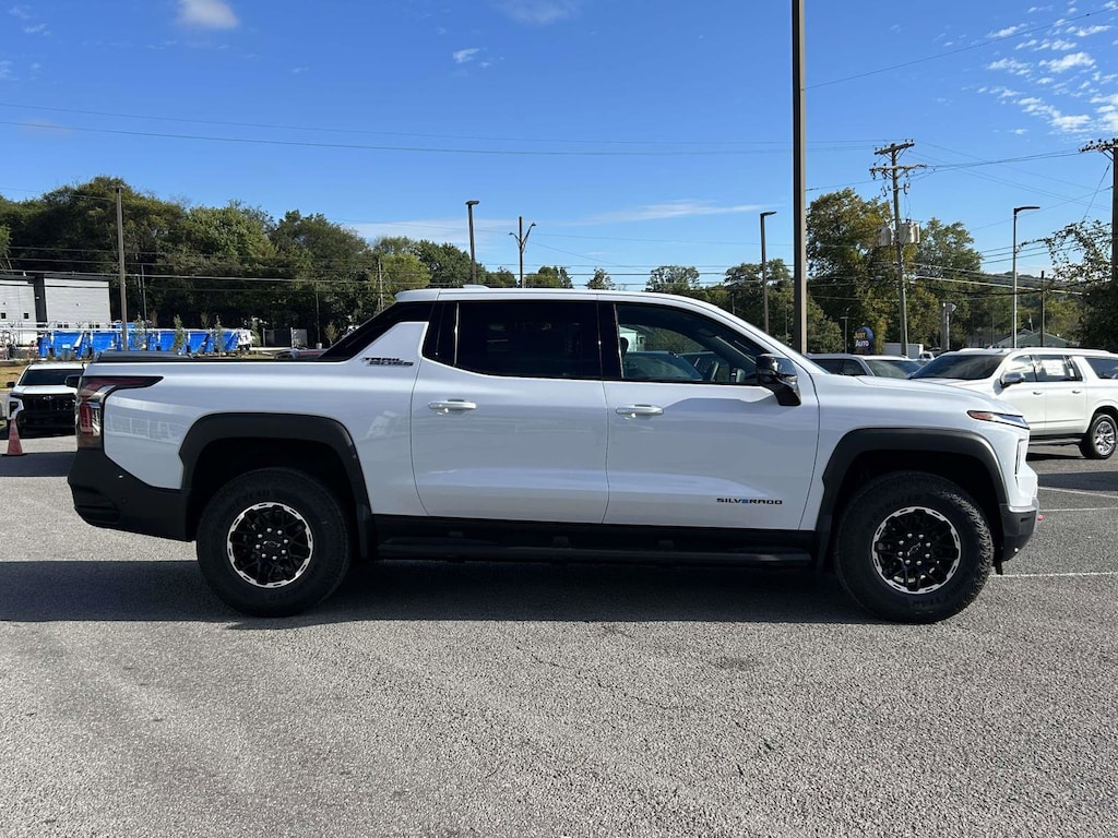 New 2026 Chevrolet Silverado EV Trail Boss - Extended Range Truck
