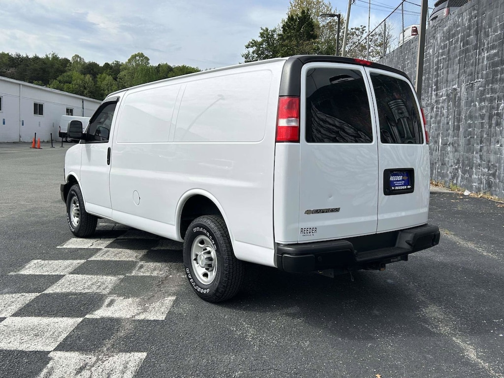 Used 2022 Chevrolet Express Cargo 2500 WT Van Cargo Van