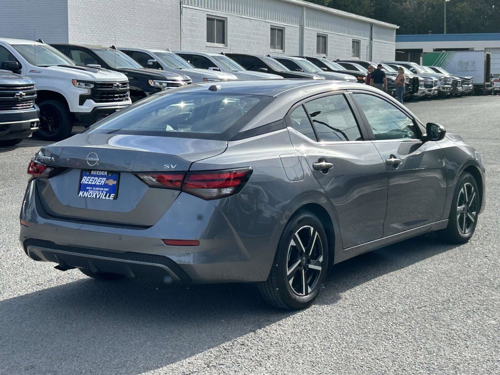 2024 Nissan Sentra SV photo 3