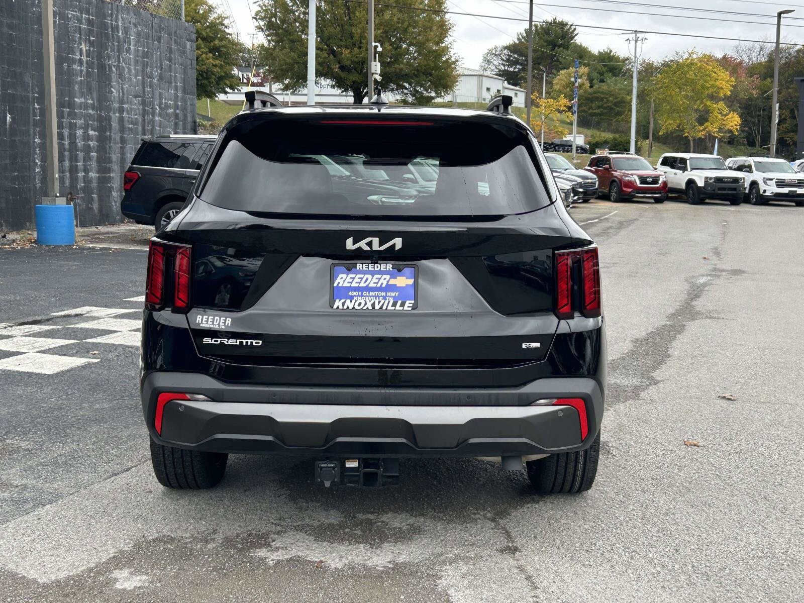 2024 Kia Sorento X-Line EX photo 3