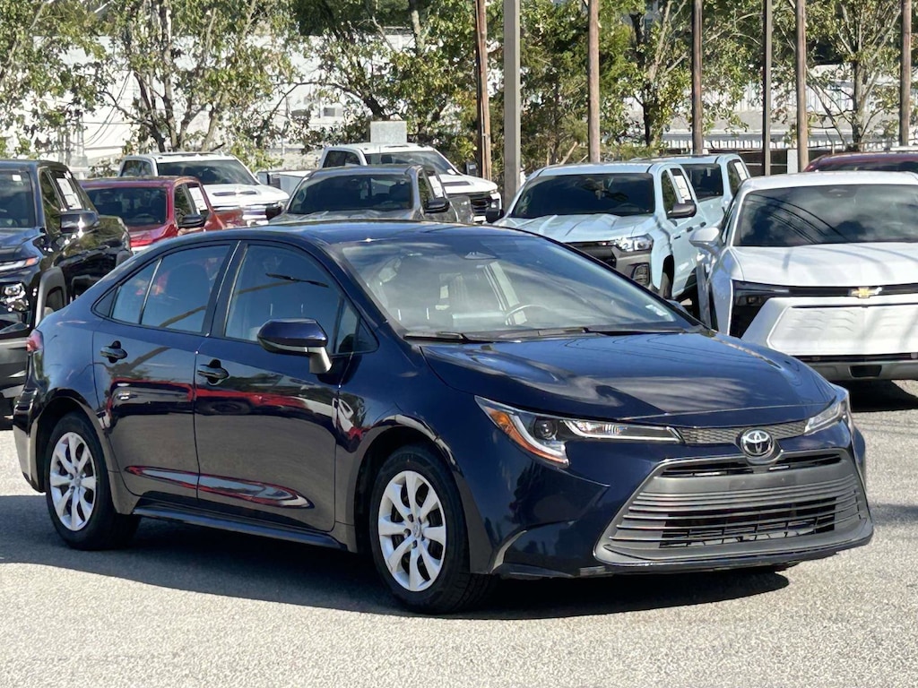 Used 2023 Toyota Corolla LE Sedan