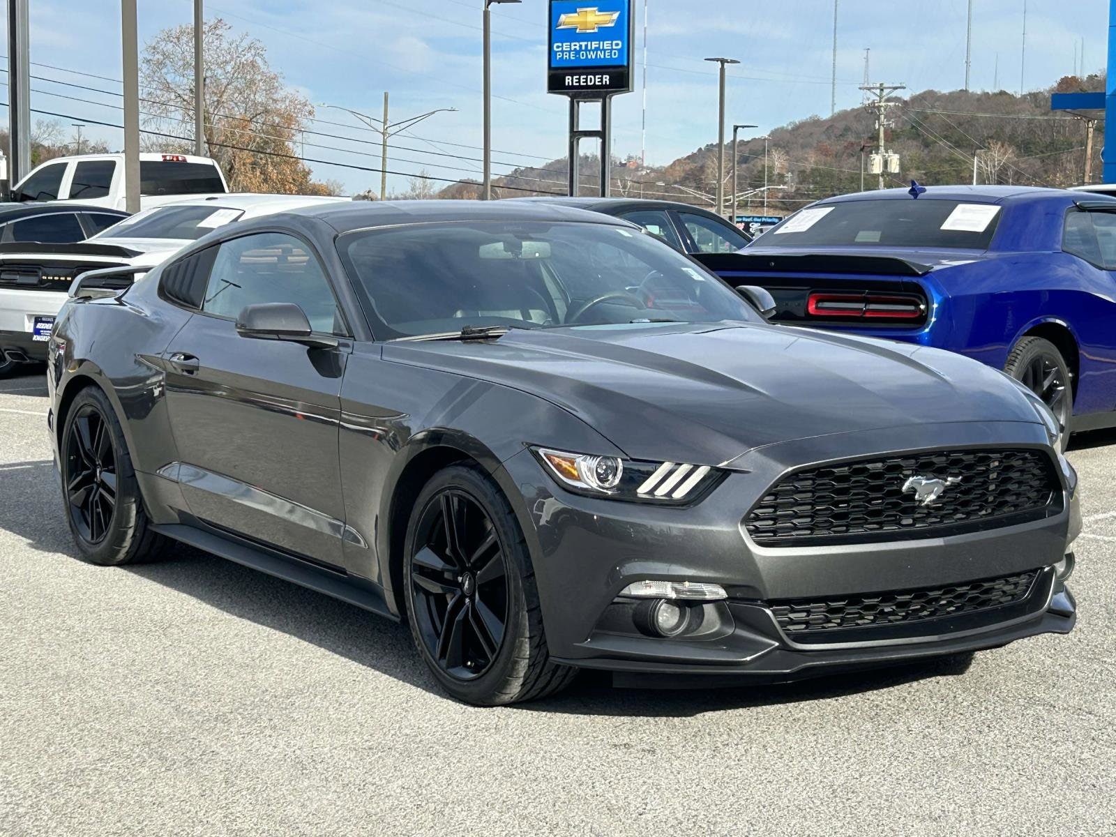 2017 Ford Mustang EcoBoost Premium's photo