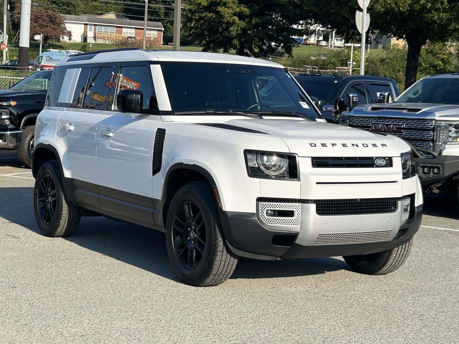 2025 Land Rover Defender