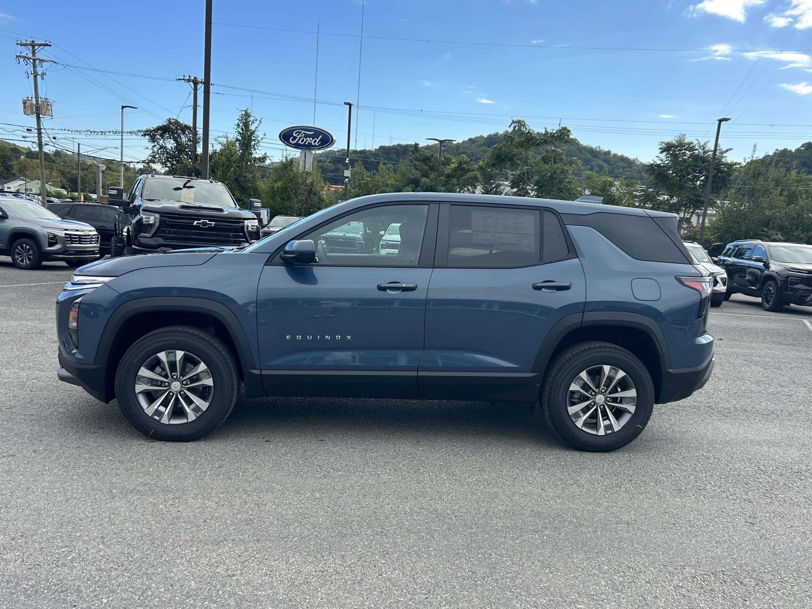 New 2027 Chevrolet Equinox LT SUV