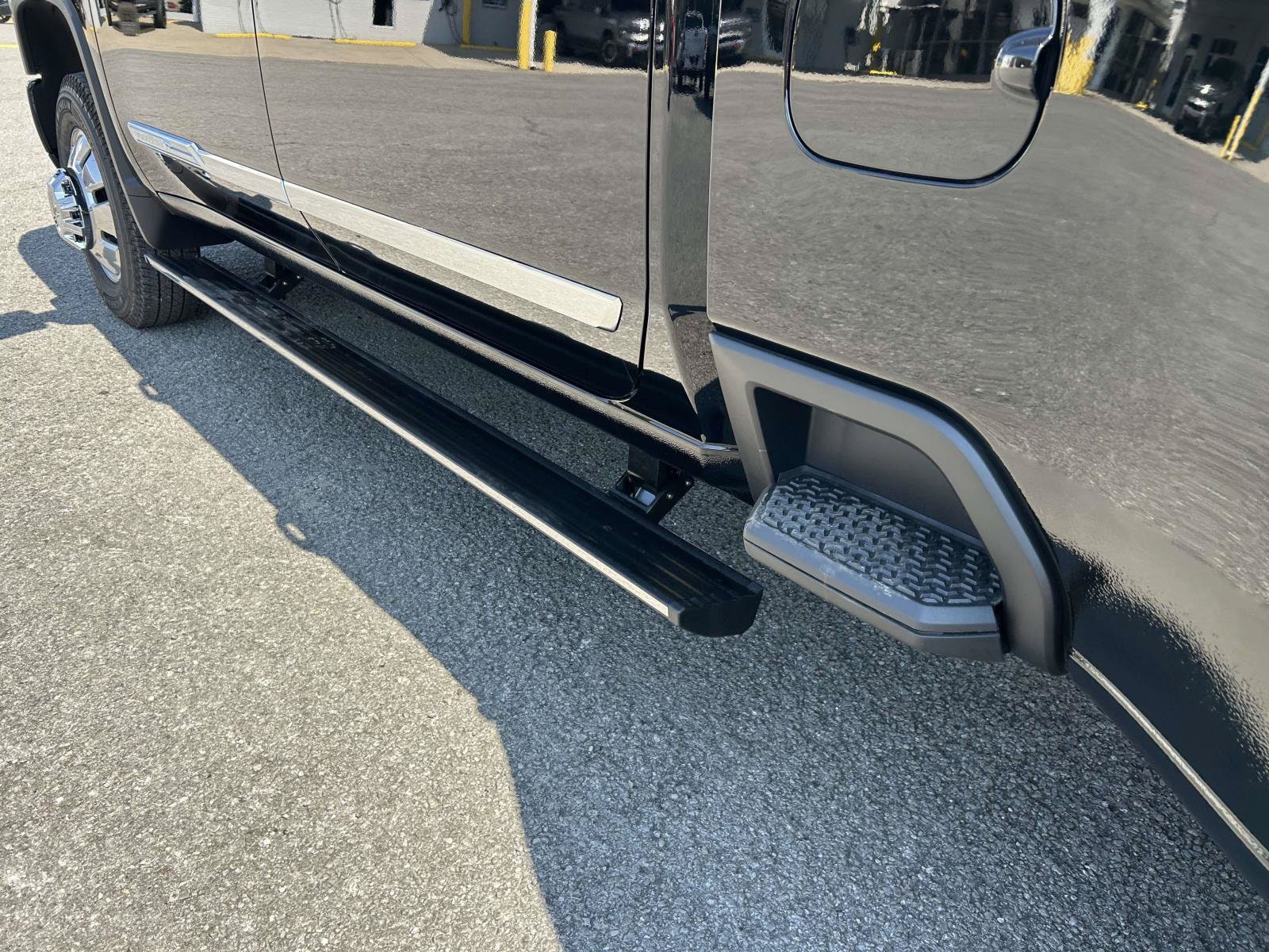 2026 Chevrolet Silverado 3500 HD High Country - Photo 16
