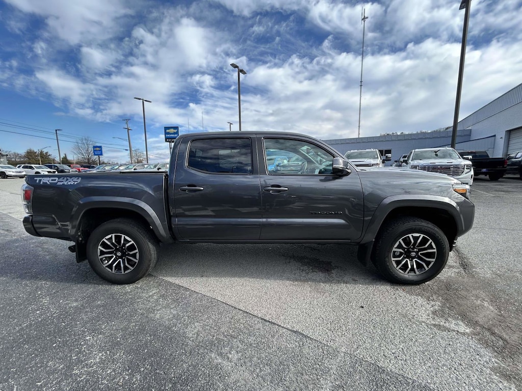 Used 2023 Toyota Tacoma 4WD SR Truck Double Cab