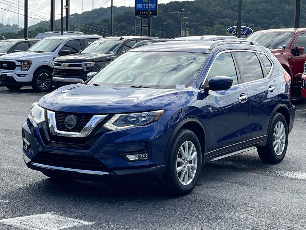 Used 2018 Nissan Rogue SV SUV