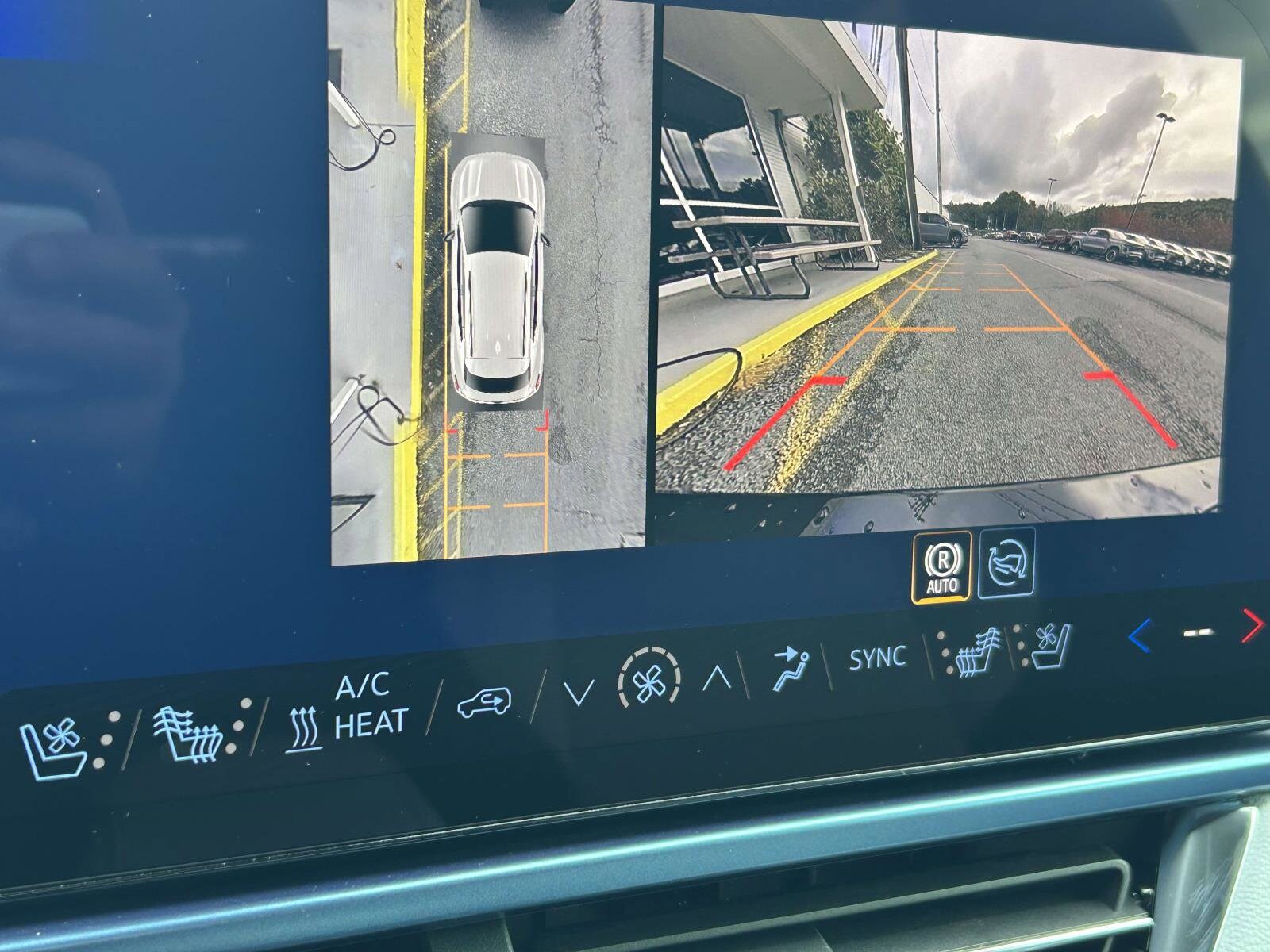 2026 Chevrolet Equinox EV 2LT - Photo 25