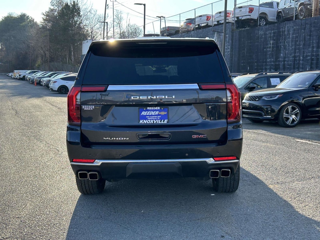 Used 2025 GMC Yukon XL Denali SUV