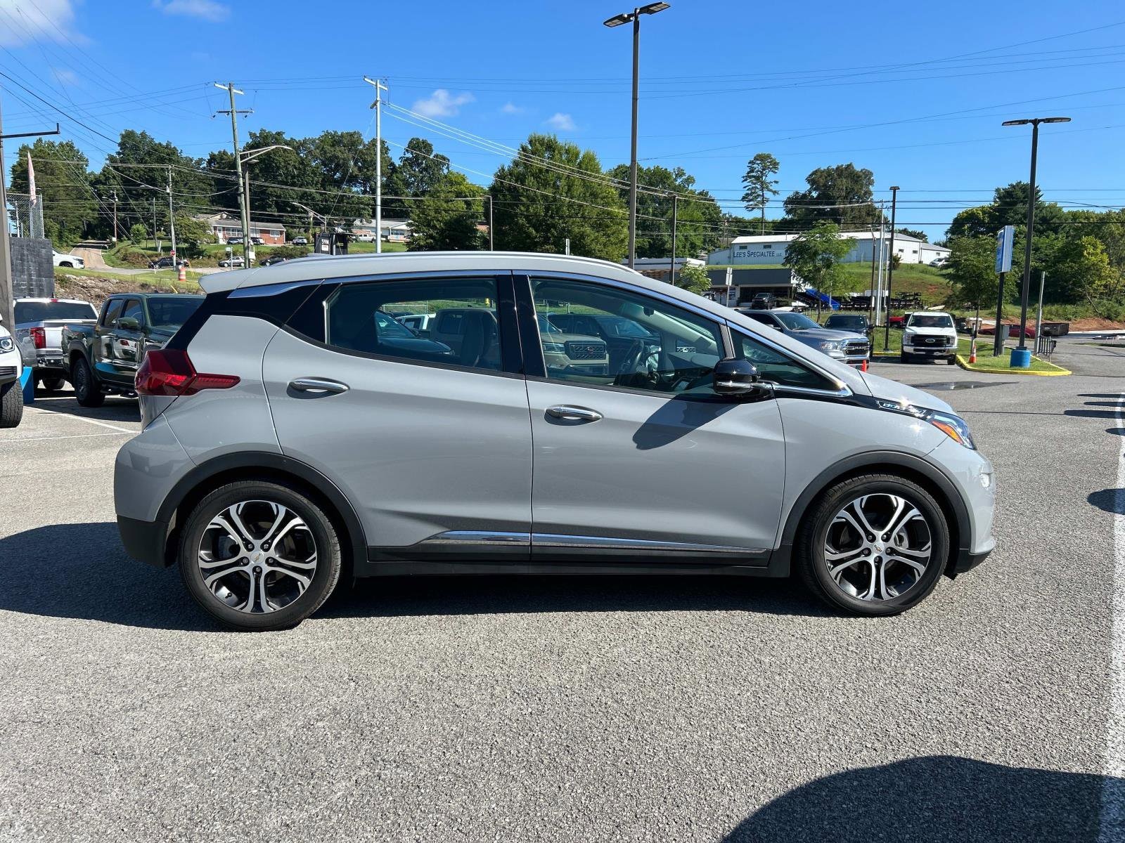 Used 2020 Chevrolet Bolt EV Premier with VIN 1G1FZ6S05L4148909 for sale in Knoxville, TN