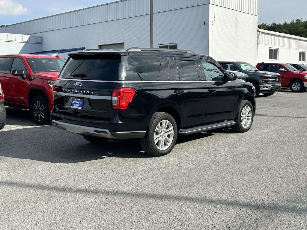 Used 2023 Ford Expedition XLT SUV