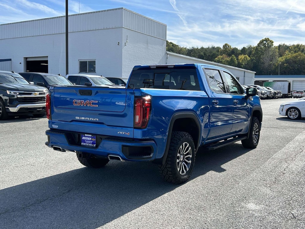Used 2023 GMC Sierra 1500 AT4 Truck Crew Cab