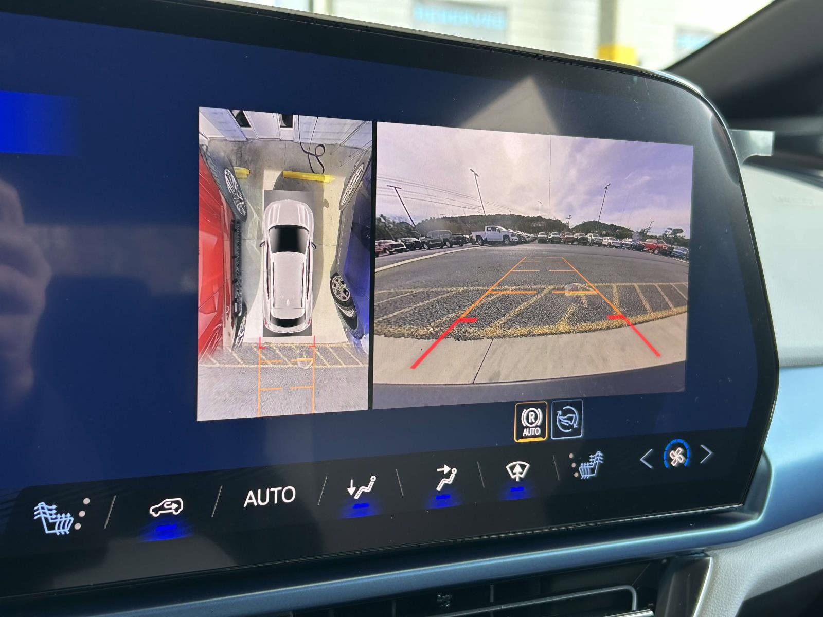 2026 Chevrolet Equinox EV 2LT - Photo 25