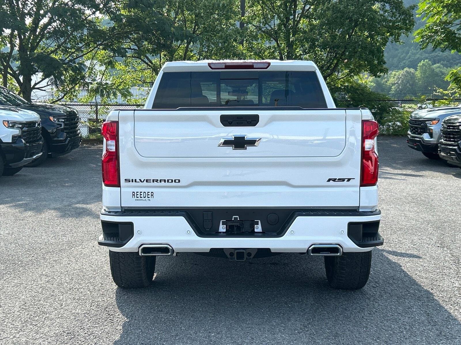 2026 Chevrolet Silverado 1500 RST photo 3
