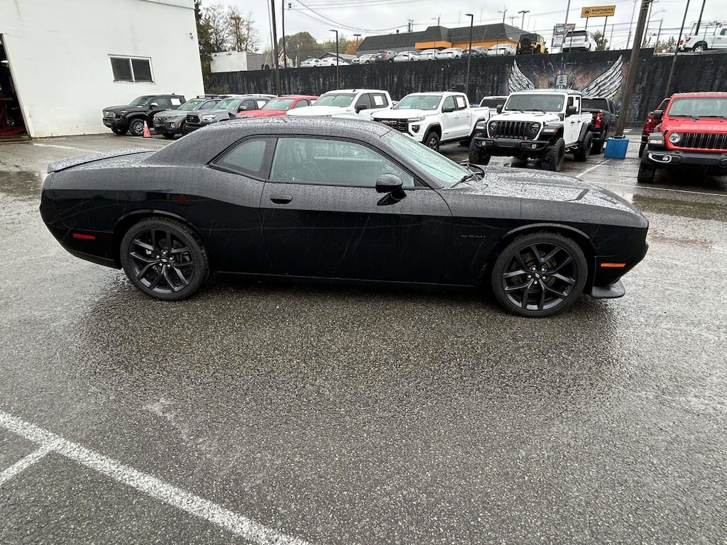 Used 2021 Dodge Challenger R/T Coupe