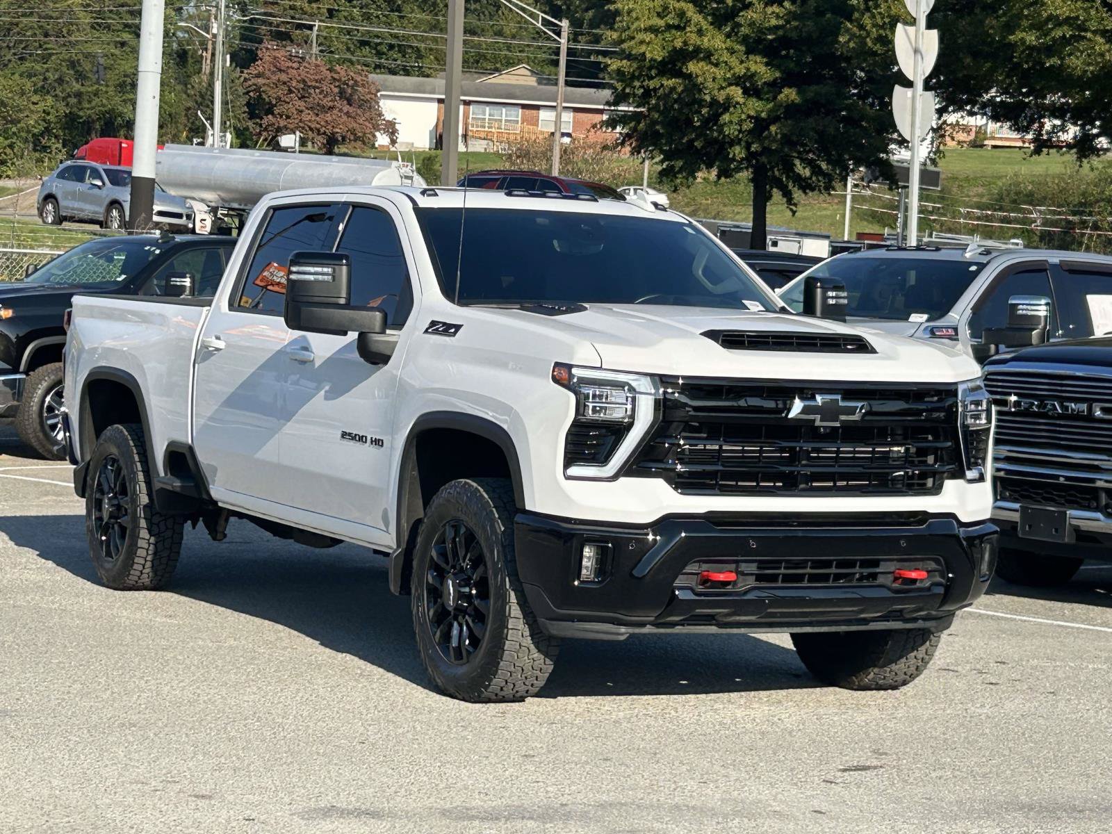 2025 Chevrolet Silverado 2500 HD Truck Crew Cab 