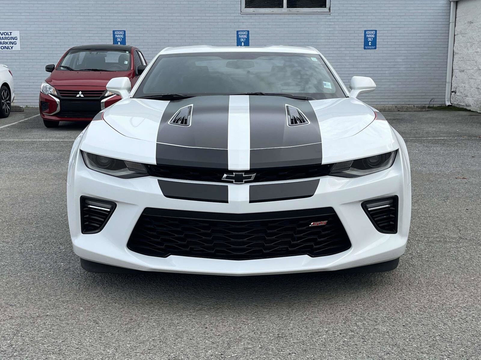 2018 Chevrolet Camaro 2SS photo 2