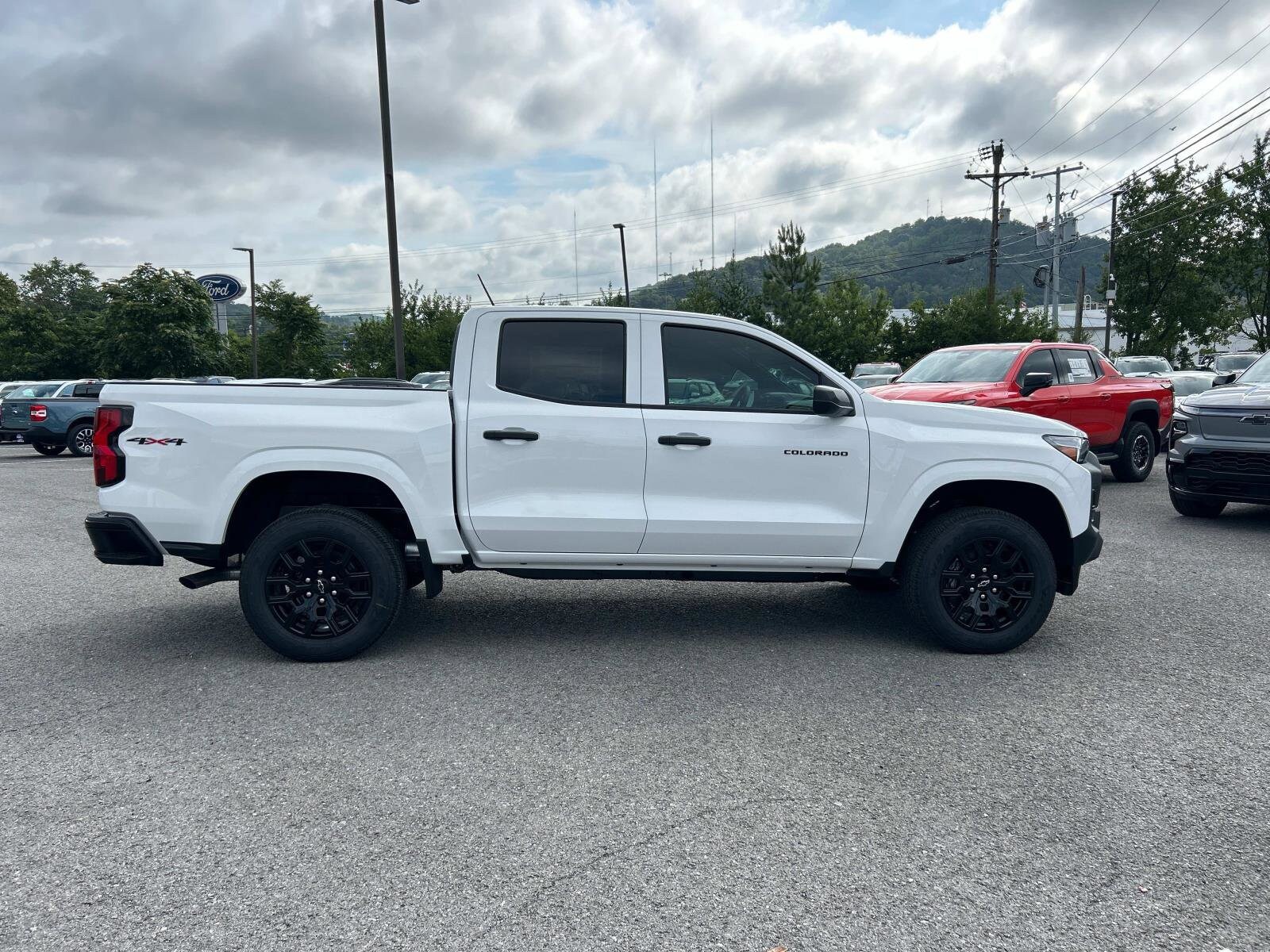 2026 Chevrolet Colorado Work Truck photo 2