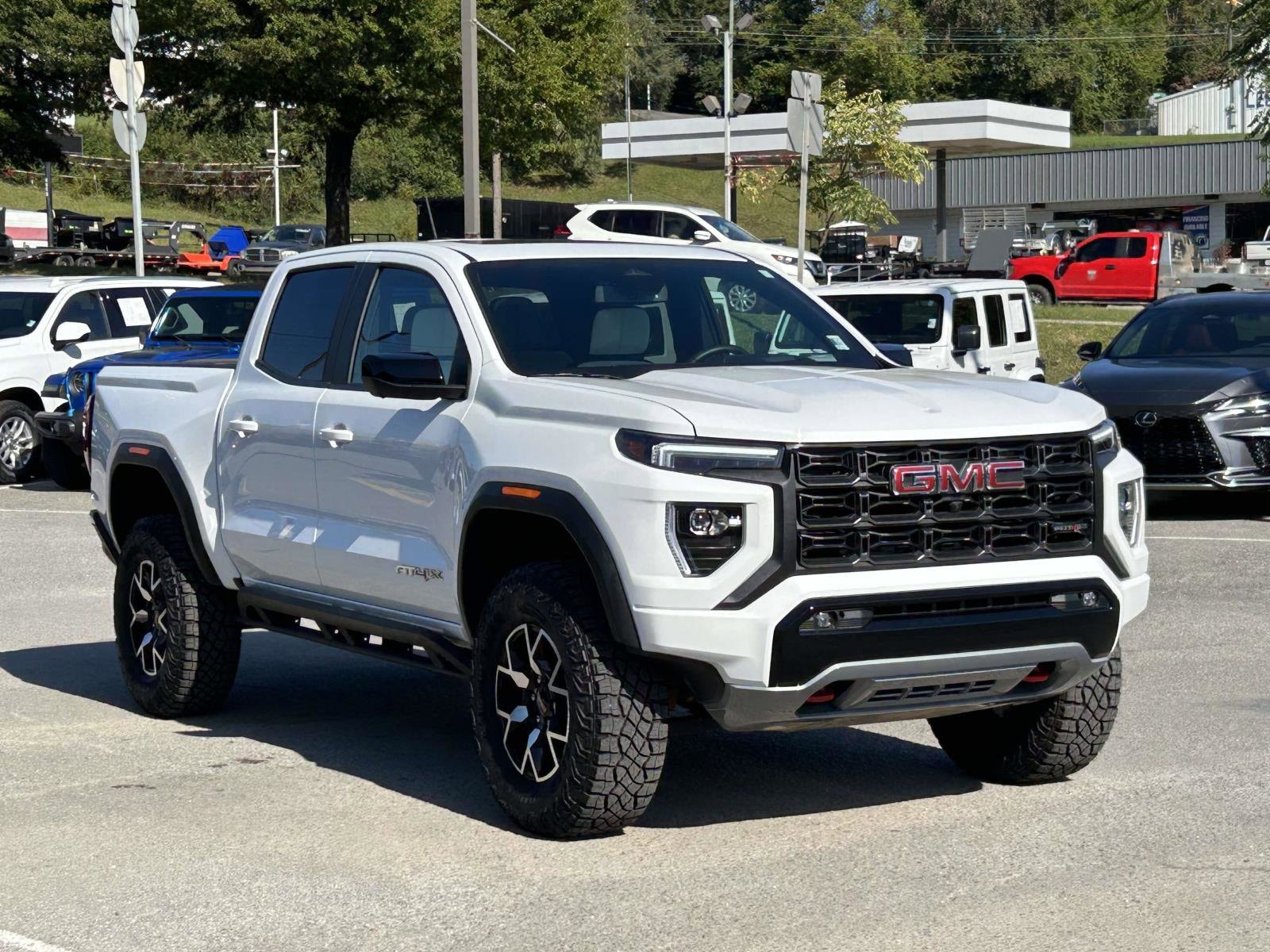 2024 GMC Canyon AT4X's photo