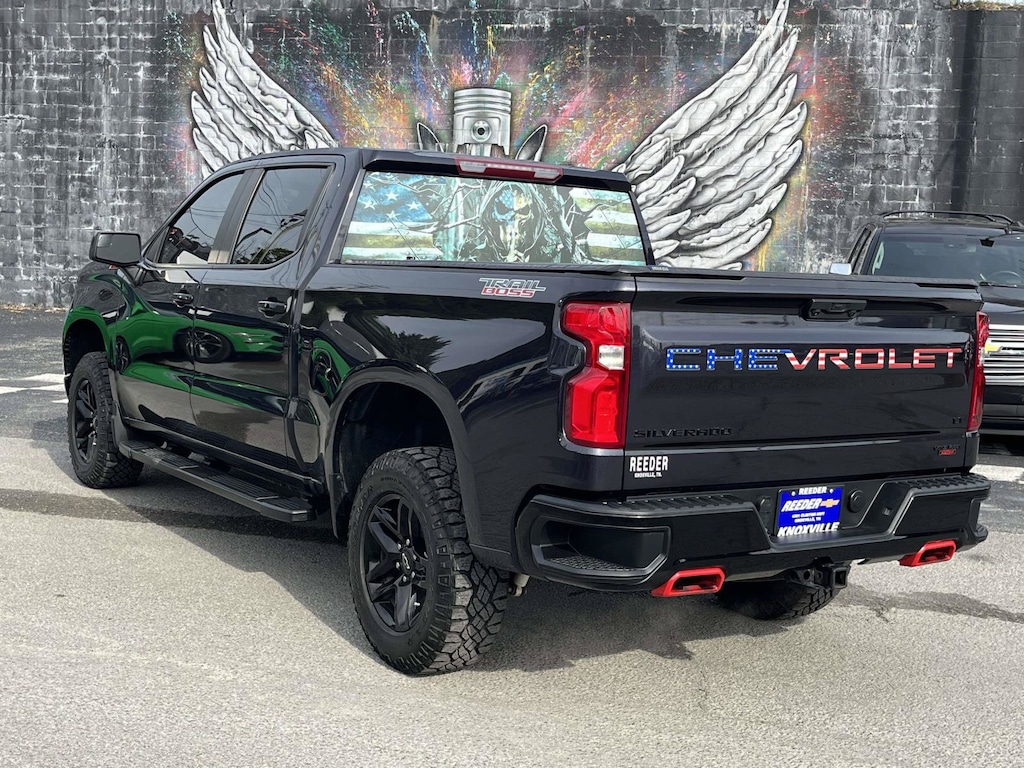 Used 2022 Chevrolet Silverado 1500 LT Trail Boss Truck Crew Cab