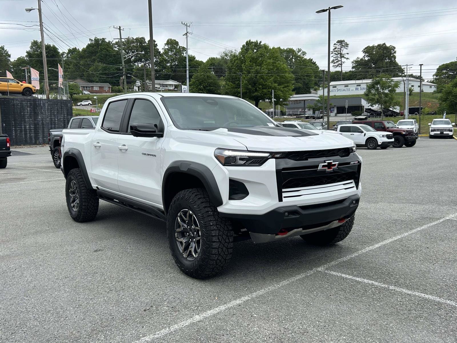 2024 Chevrolet Colorado Truck Crew Cab 