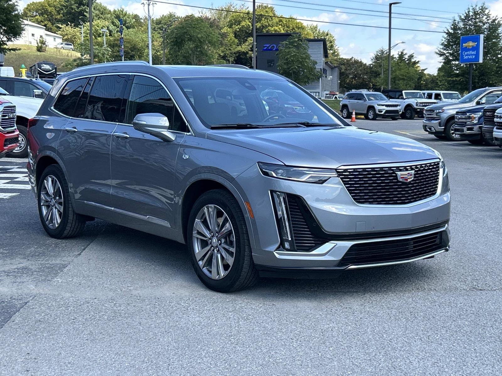 2025 Cadillac XT6 Premium Luxury's photo