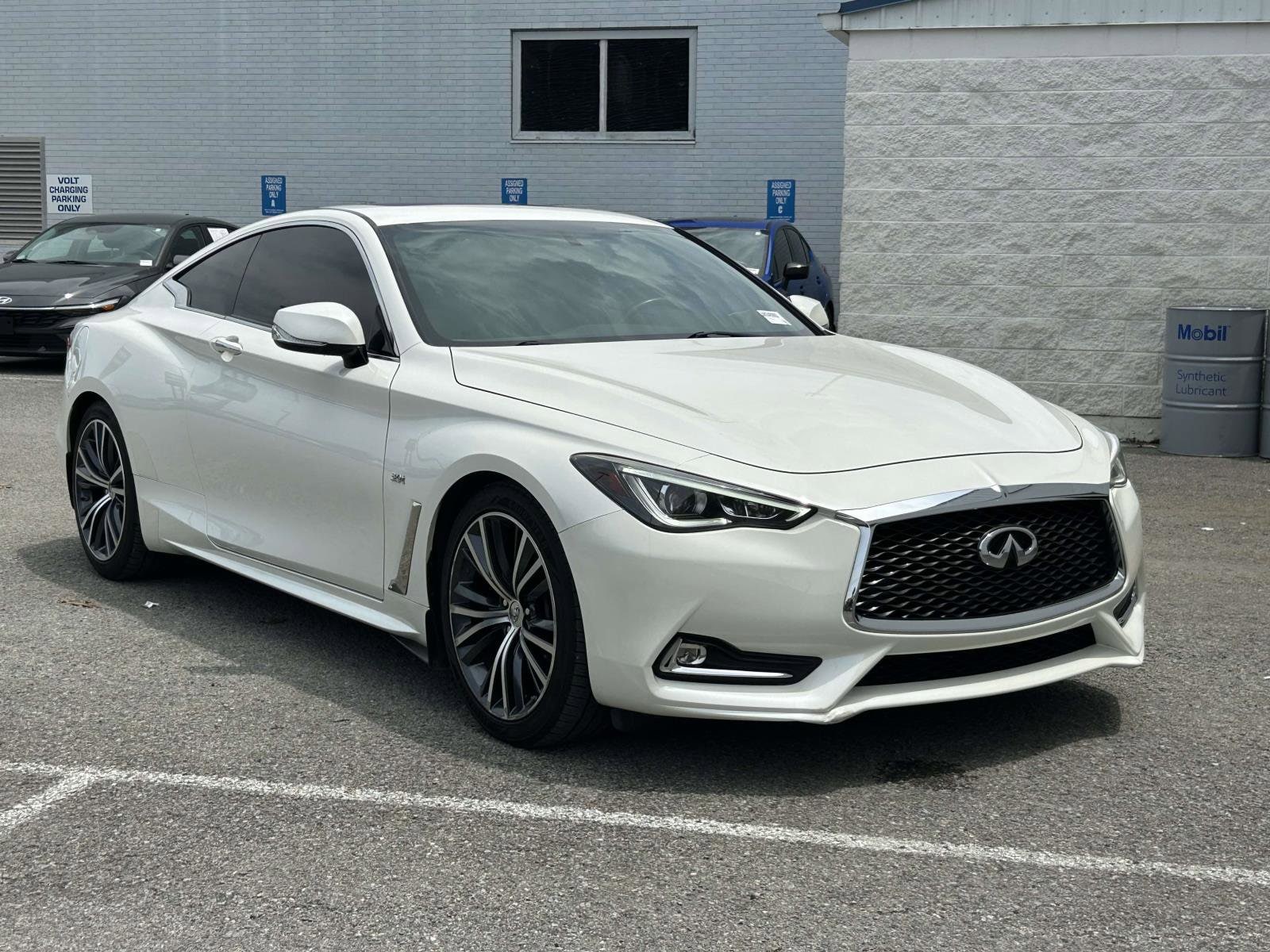 2018 INFINITI Q60 3.0t LUXE's photo