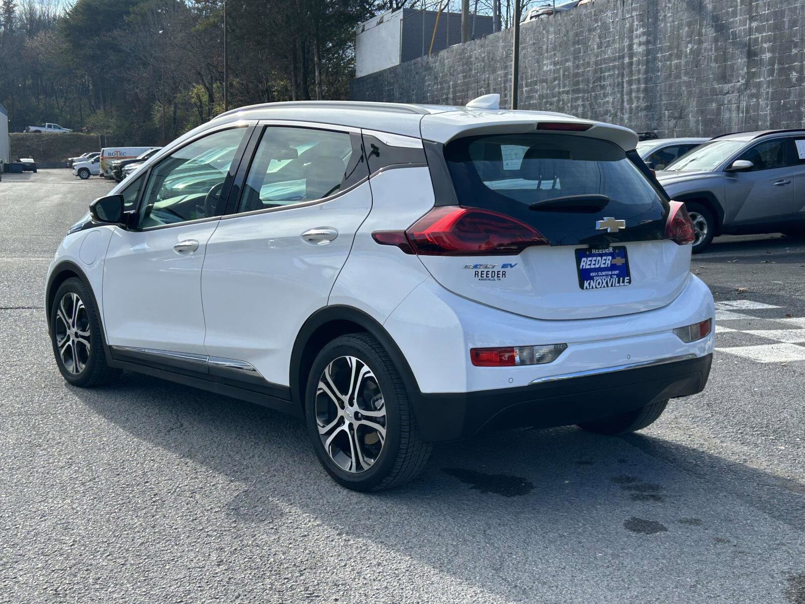 2017 Chevrolet Bolt EV Premier photo 4