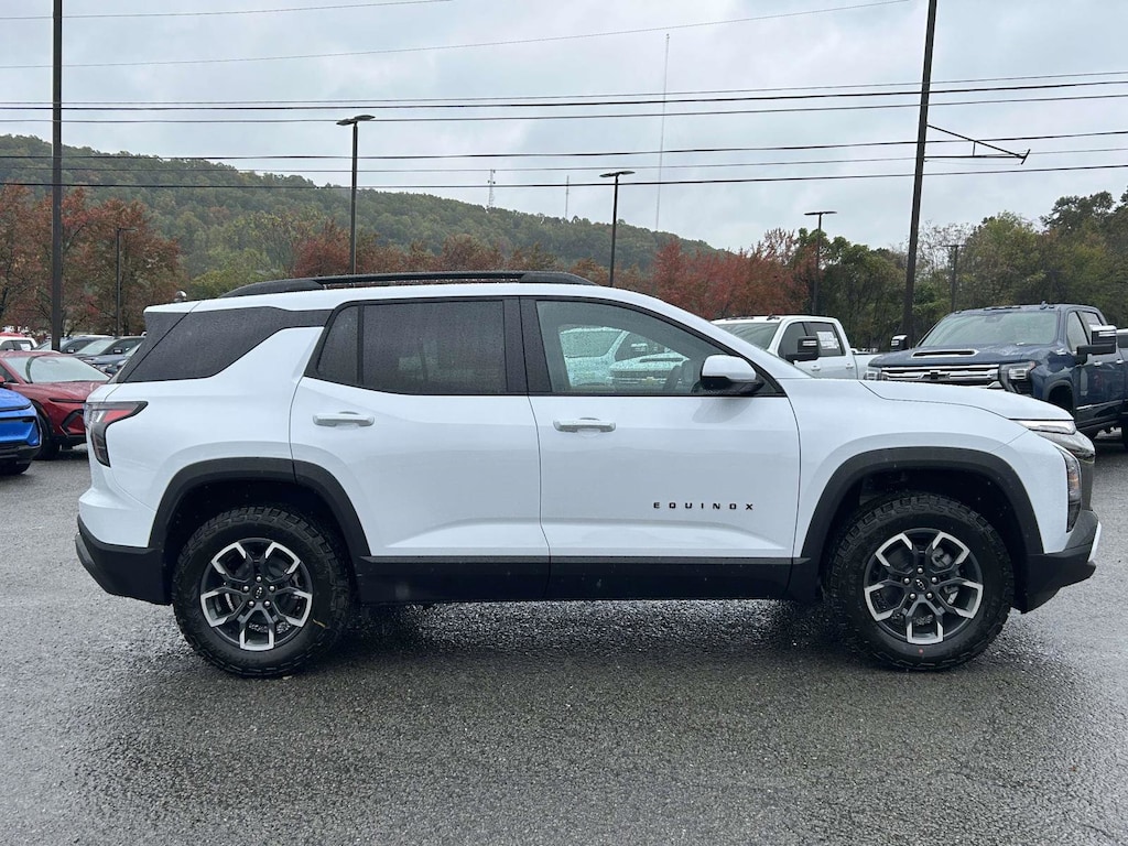 New 2026 Chevrolet Equinox Activ SUV