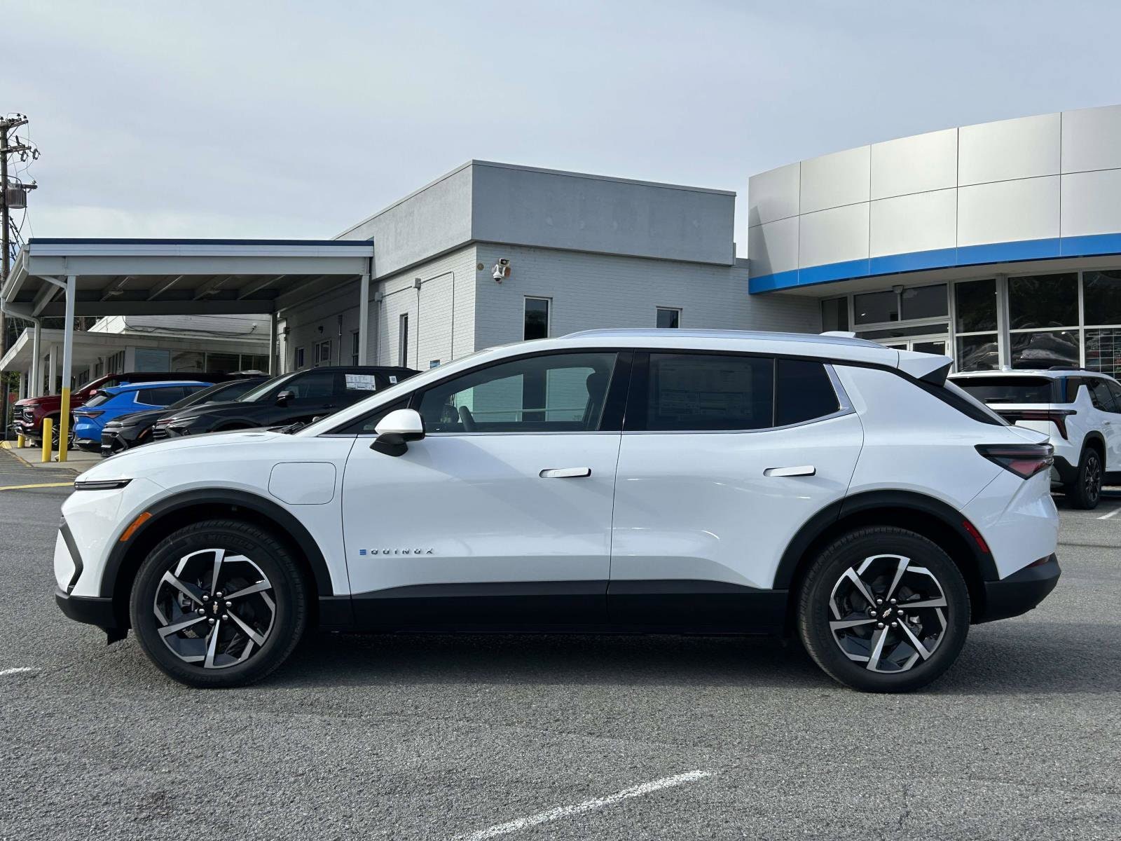 2026 Chevrolet Equinox EV 2LT - Photo 6