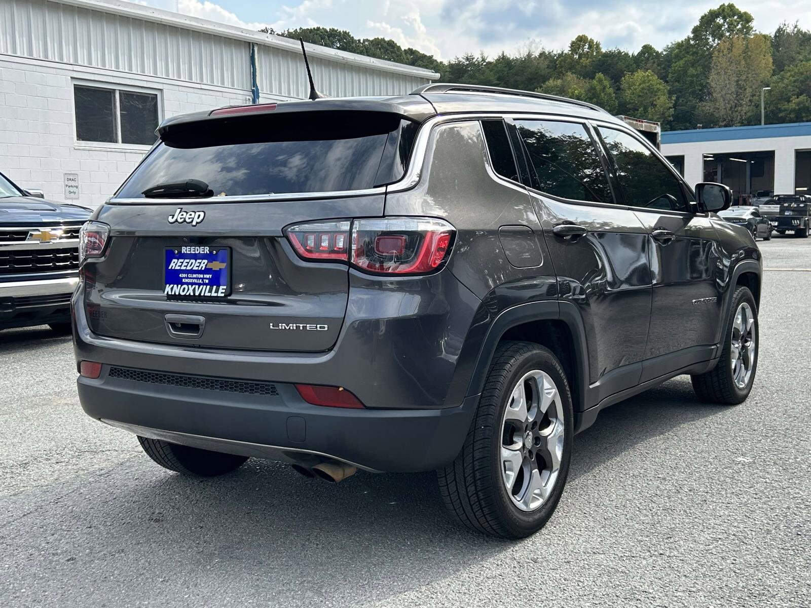 2019 Jeep Compass Limited photo 2