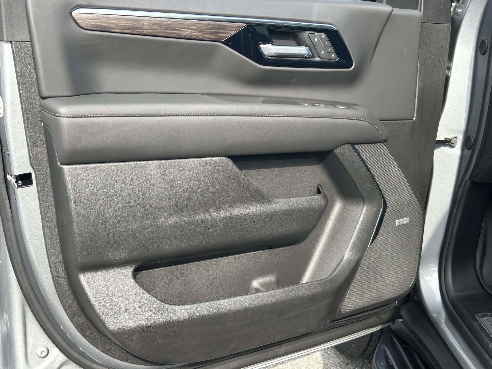 2026 Chevrolet Tahoe LT - Photo 20